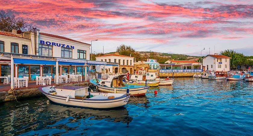 BOZCAADA - GÖKÇEADA - ASSOS -TURUVA ANTİK KENTİ TURU